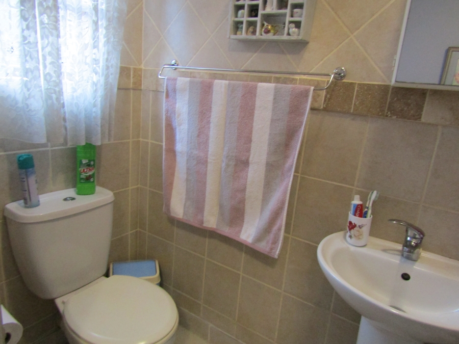 2 Bedroom Property for Sale in Boskloof Eastern Cape
